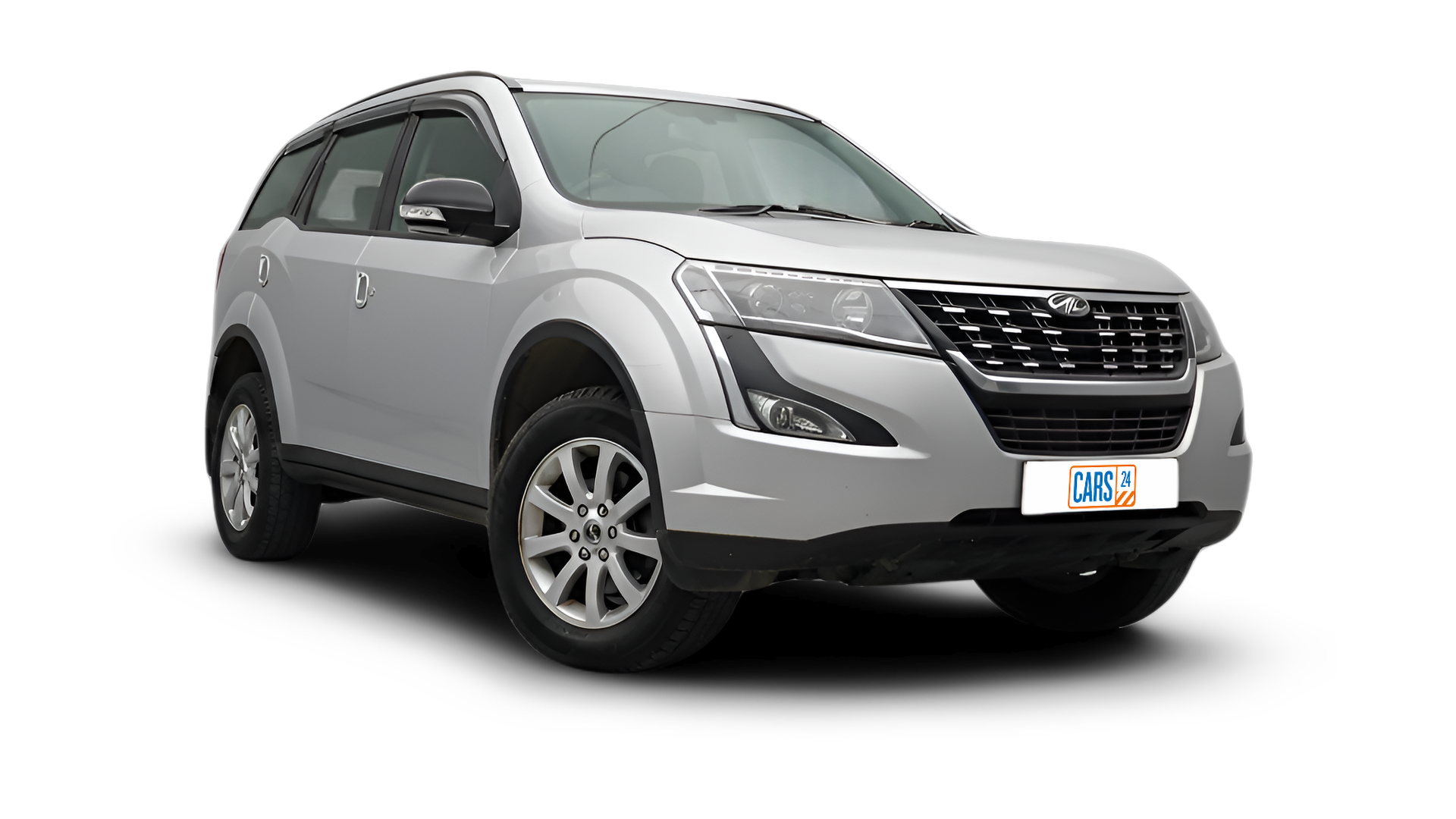 Mahindra XUV500-img